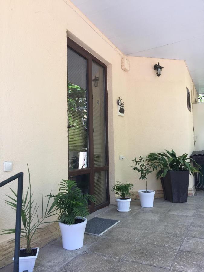 לינה וארוחת בוקר טביליסי House 41 מראה חיצוני תמונה