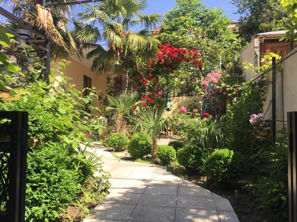 לינה וארוחת בוקר טביליסי House 41 מראה חיצוני תמונה